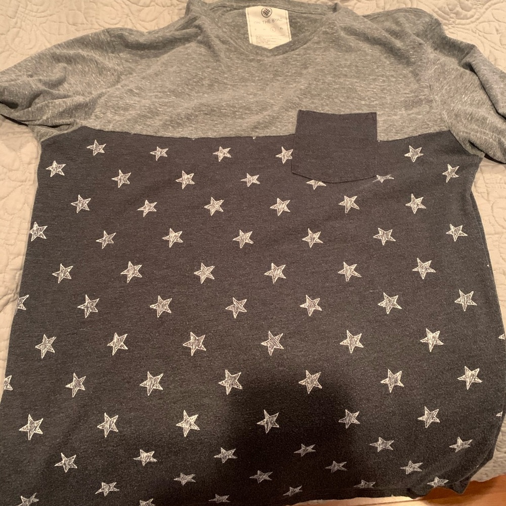 T-shirt with a pocket